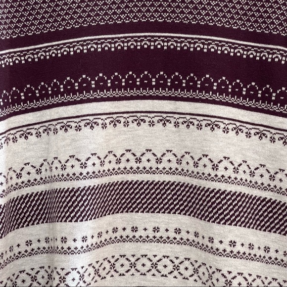 Croft and Barrow Fair Isle Nordic Sweater in Plum and Light Grey Size XL - Picture 4 of 8